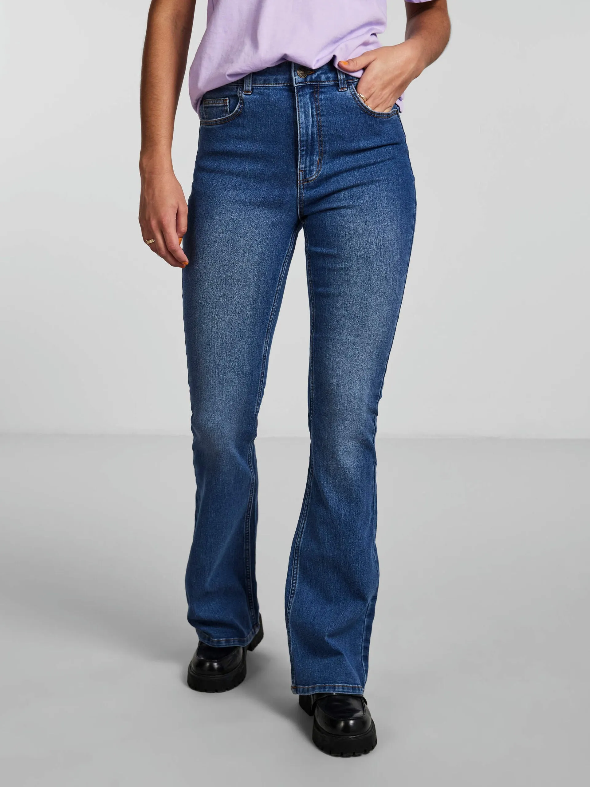 Pieces peggy flared jeans