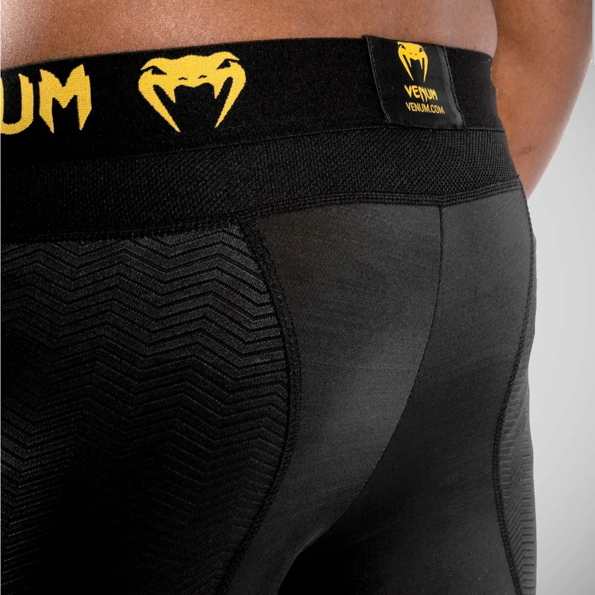 Venum G-Fit Compression Shorts Black/Gold